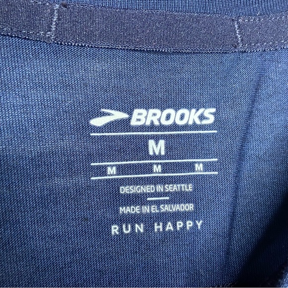 Brooks Brand Distance Graphic Short Sleeve - Picture 8 of 16